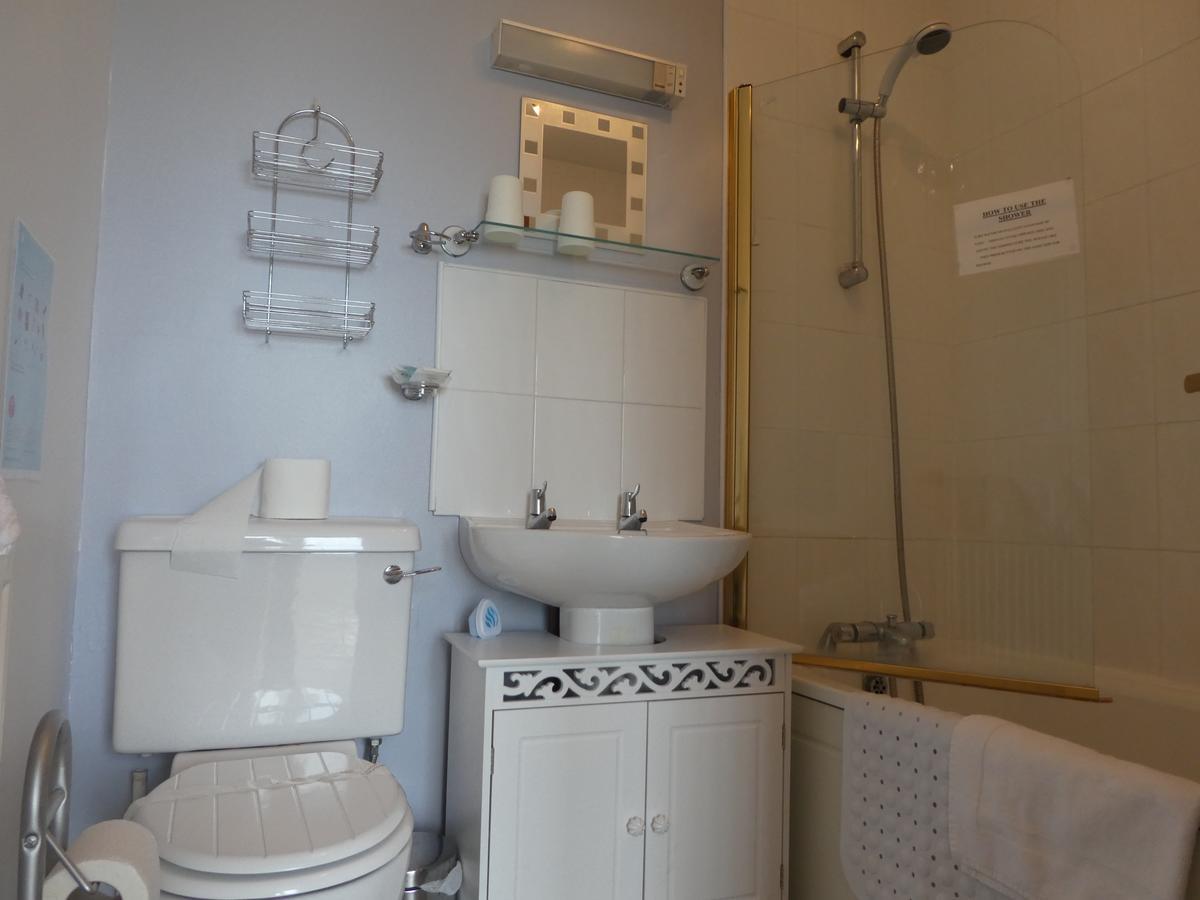 Ocean Haze Bed and Breakfast St. Davids  Exteriör bild